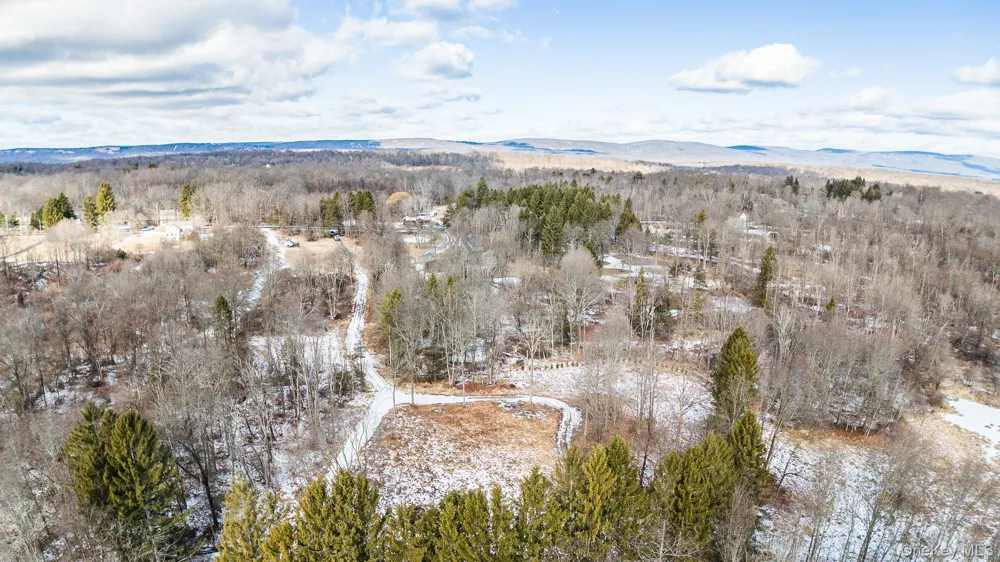 64 Seaman Road Middletown, NY 10941