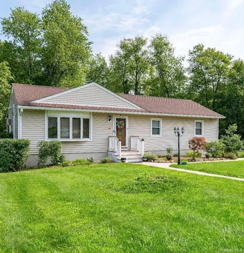 18 Scott Drive