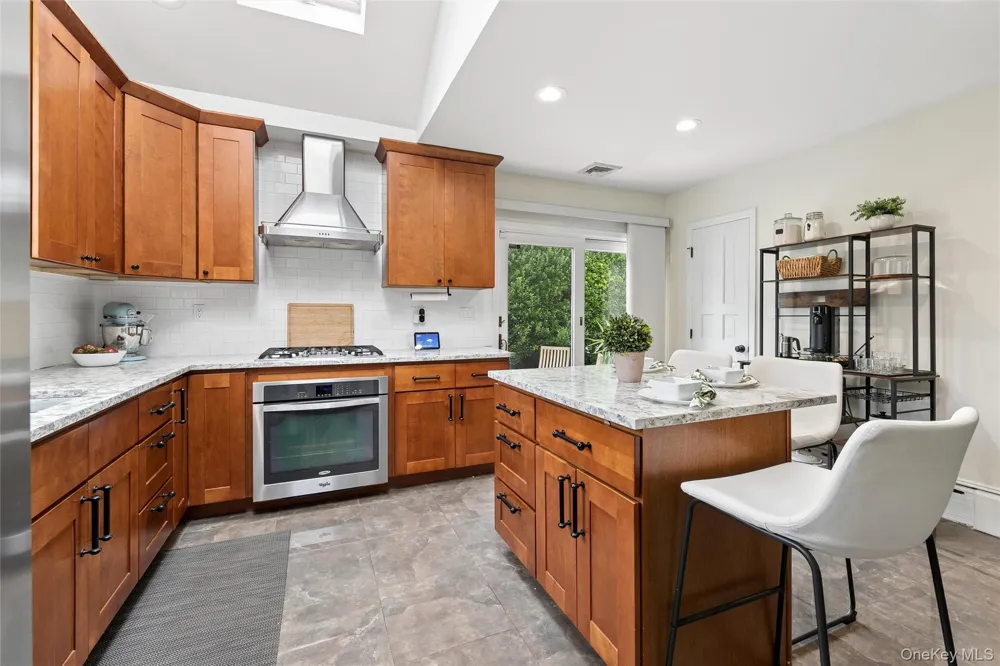 101 Lefferts Road Garden City, NY 11530