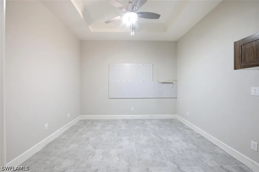 Lucello Terrace W Naples, FL 34114