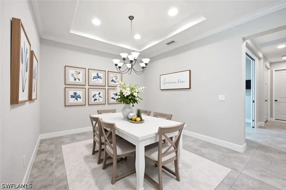 Lucello Terrace W Naples, FL 34114
