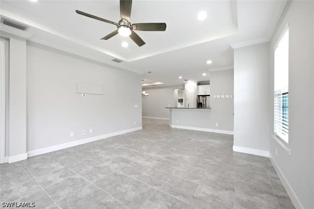 Lucello Terrace W Naples, FL 34114