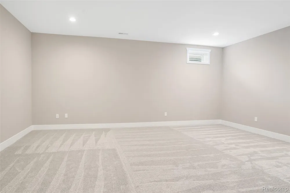 2315 Gilder Drive Marion Township, MI 48843