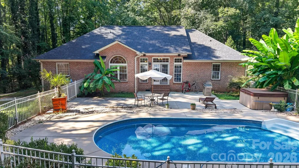 7097 Windy Pine Circle Denver, NC 28037
