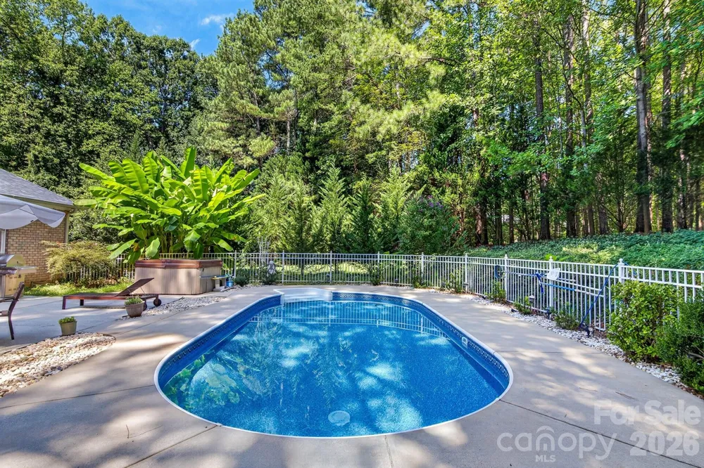 7097 Windy Pine Circle Denver, NC 28037
