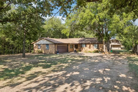 1208 Whitley Road