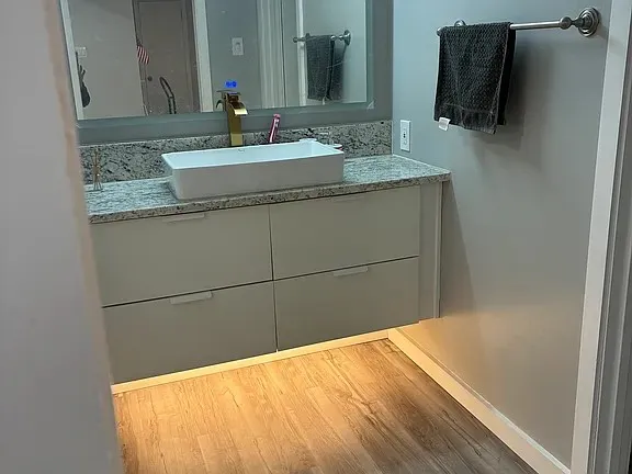 10552 High Hollows Drive #136 Dallas, TX 75230