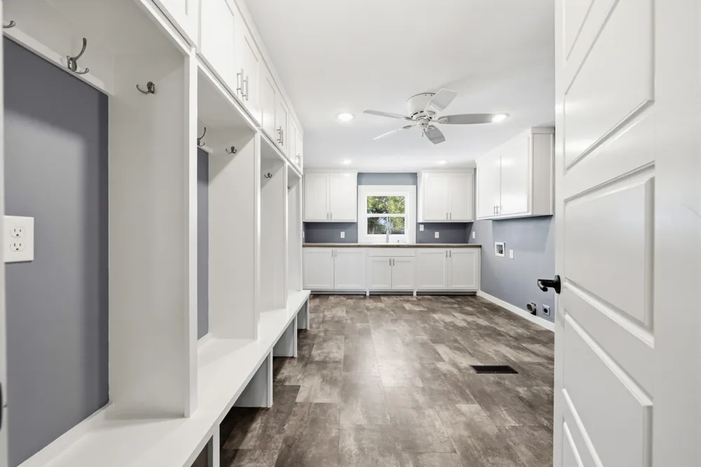 1122 W White Oak Road West, TX 76691
