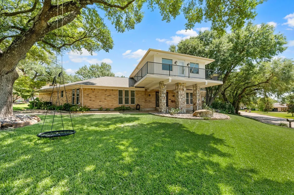 1501 S Lakeshore Drive Rockwall, TX 75087