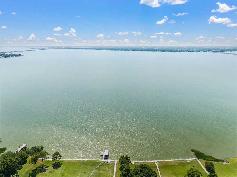 1501 S Lakeshore Drive Rockwall, TX 75087