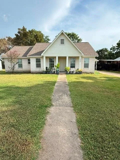 1025 Zach Road