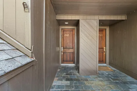 282 Litchfield Lane