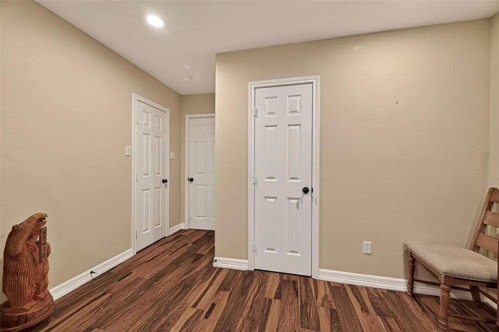 5606 Highland Road Santa Fe, TX 77517