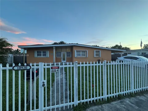 10920 Westwood Lake Dr