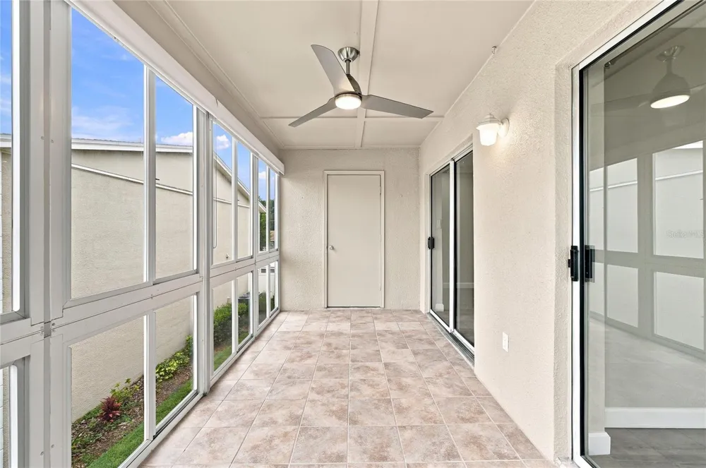 689 LAKE HOWARD DRIVE NW #213 Winter Haven, FL 33880