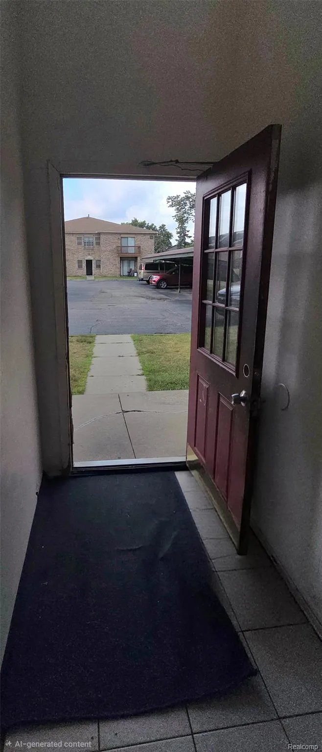 280 E 13 Mile Road Madison Heights City, MI 48071