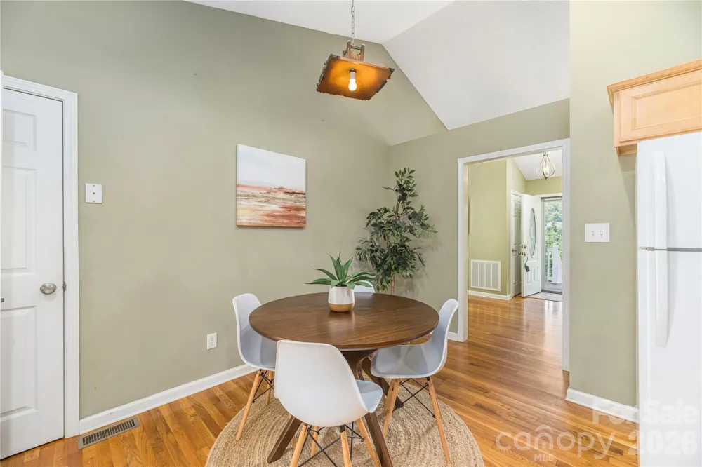 207 Christina Court Asheville, NC 28806