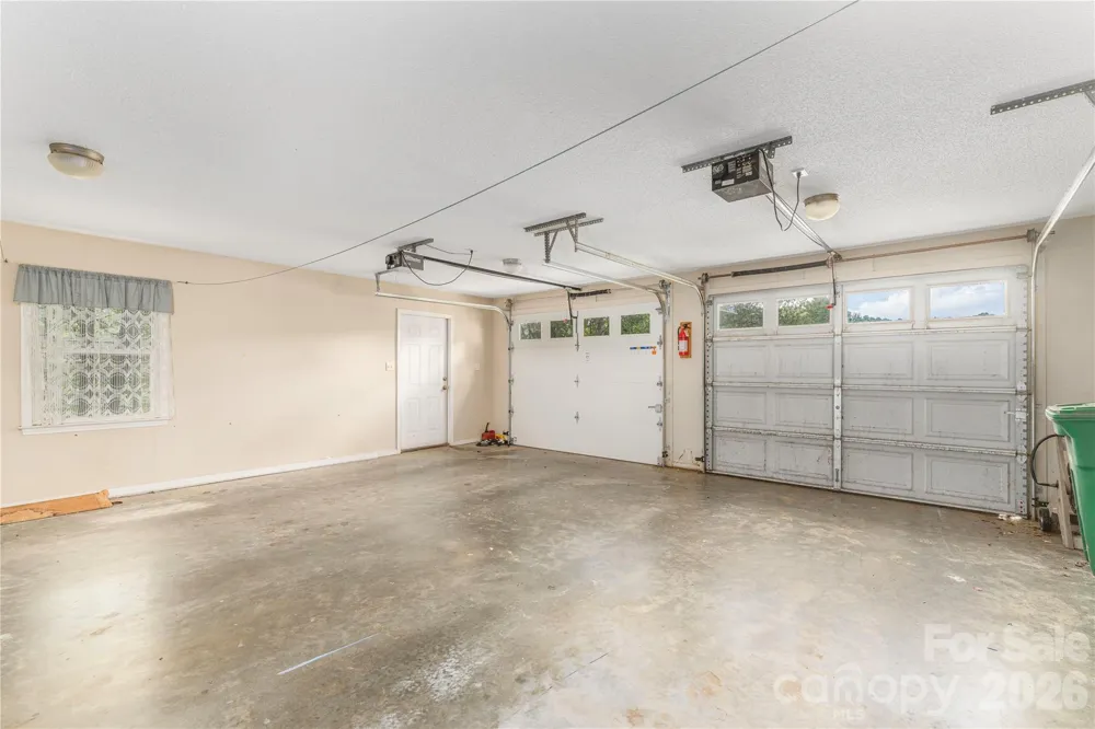 207 Christina Court Asheville, NC 28806