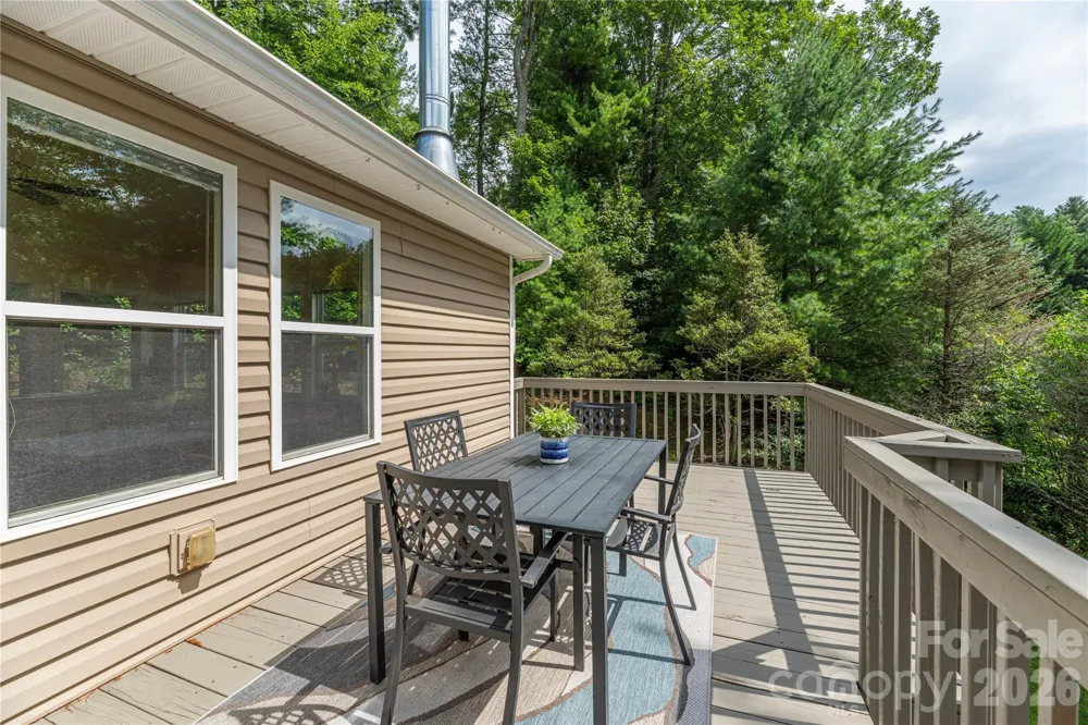 207 Christina Court Asheville, NC 28806