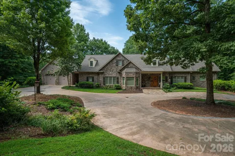 237 Conifer Way