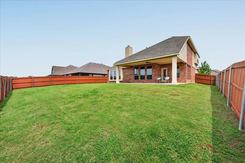 3835 Wheatland Trail Heartland, TX 75126