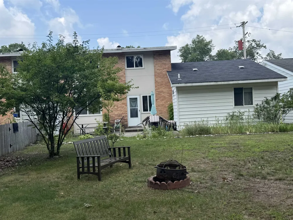 9513 Montana Street Oscoda Charter Township, MI 48750