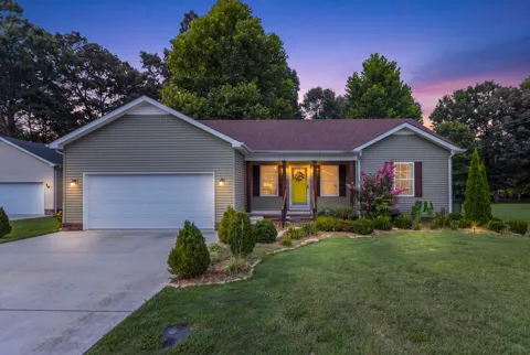 110 Collinwood Dr