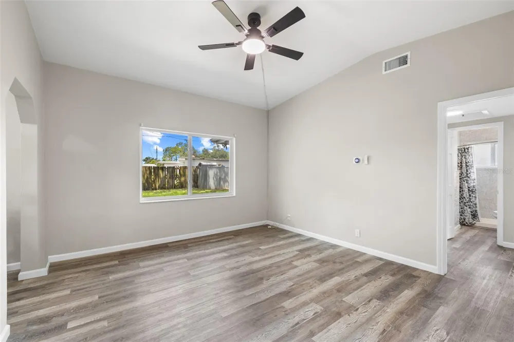 8616 SHIRLEY DRIVE Temple Terrace, FL 33617