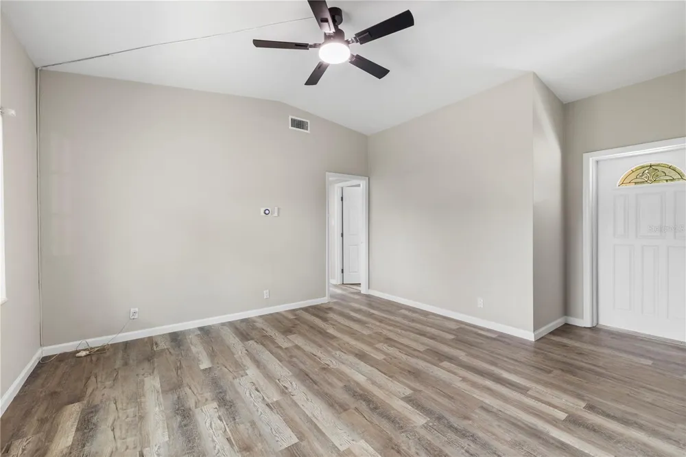 8616 SHIRLEY DRIVE Temple Terrace, FL 33617