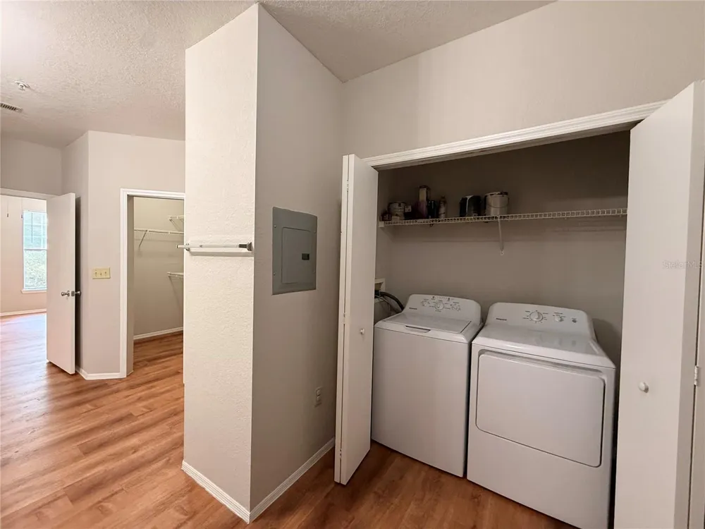 102 VISTA VERDI CIRCLE #212 Lake Mary, FL 32746