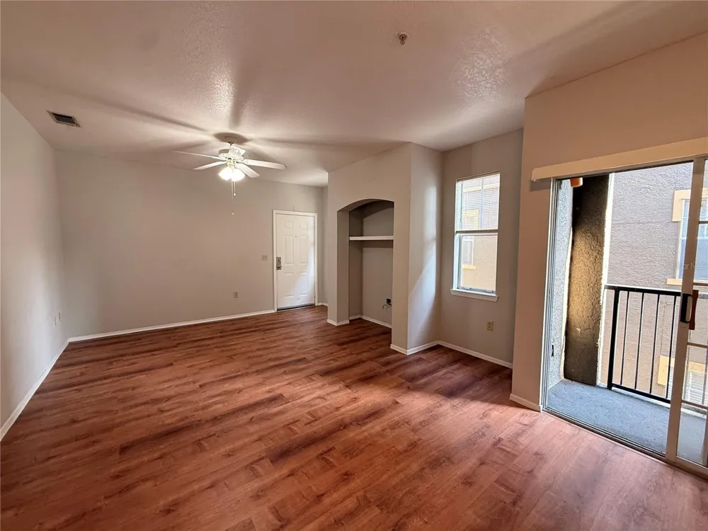 102 VISTA VERDI CIRCLE #212 Lake Mary, FL 32746