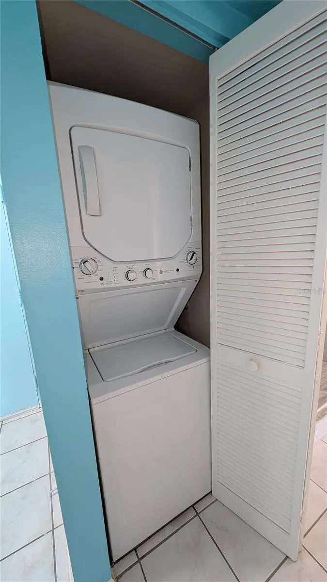 2333 FEATHER SOUND DRIVE #A208 Clearwater, FL 33762