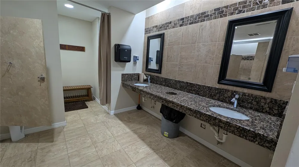 2333 FEATHER SOUND DRIVE #A208 Clearwater, FL 33762