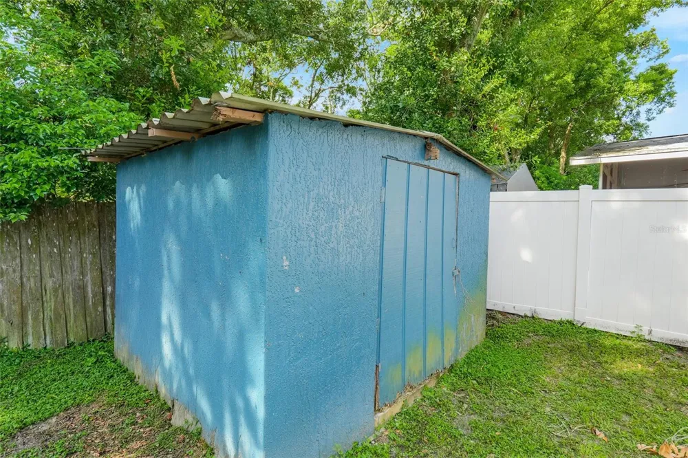 7544 PINE FORK DRIVE Orlando, FL 32822
