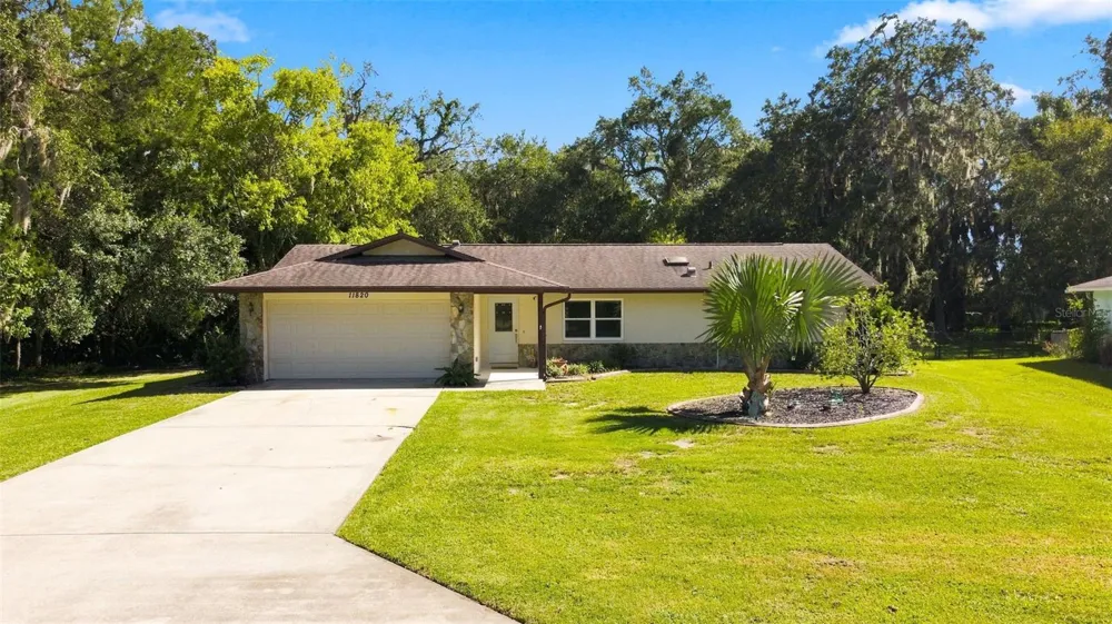 11820 W FISHERMAN LANE Homosassa, FL 34448