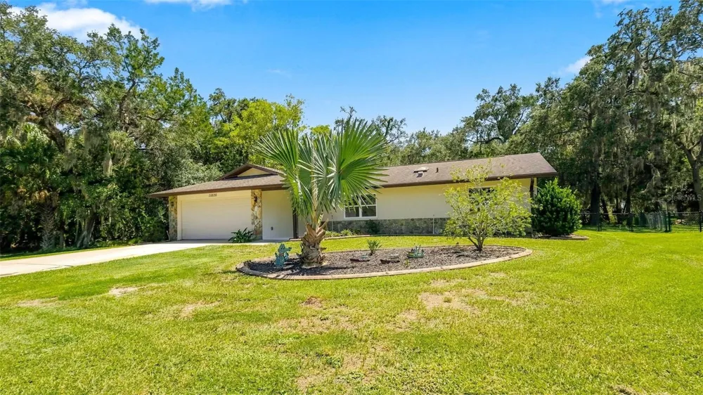 11820 W FISHERMAN LANE Homosassa, FL 34448