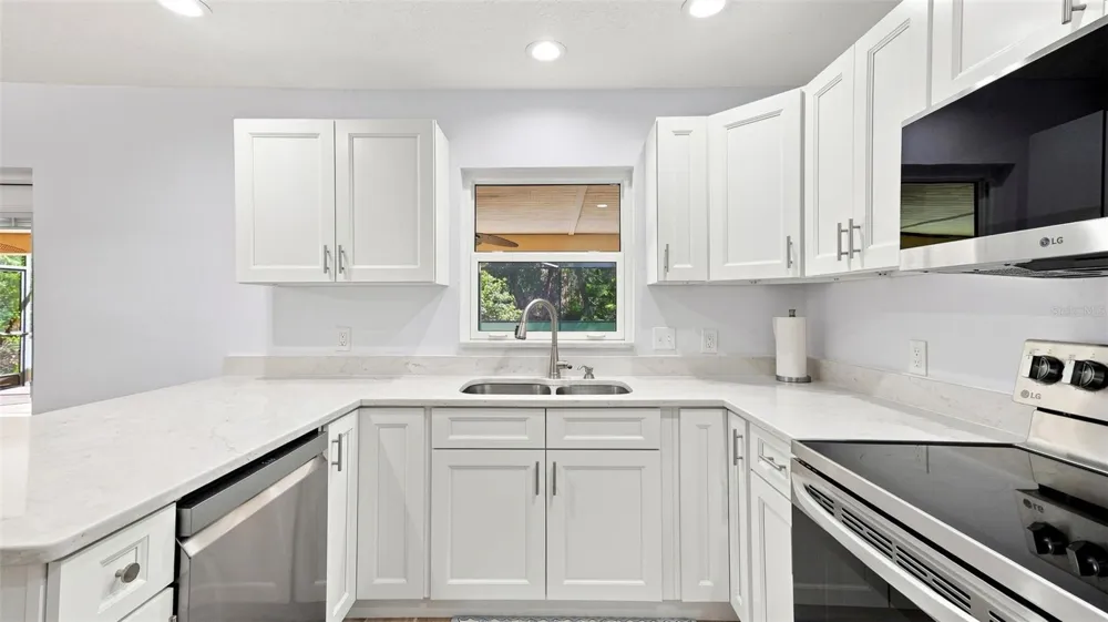 11820 W FISHERMAN LANE Homosassa, FL 34448