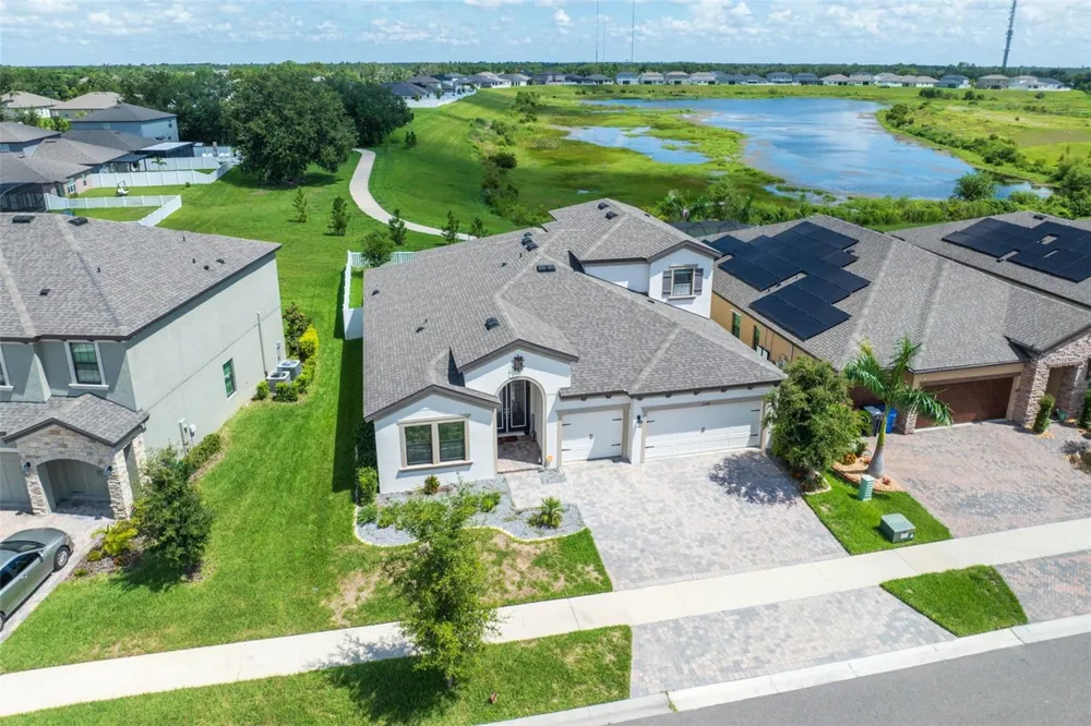 12648 BERGSTROM BAY DRIVE Riverview, FL 33579