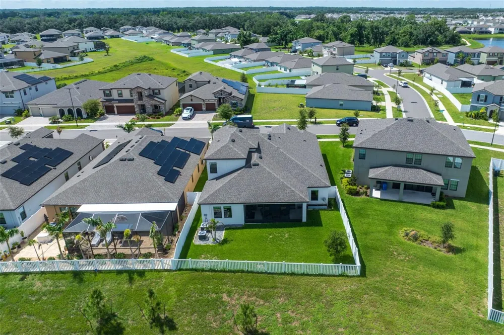 12648 BERGSTROM BAY DRIVE Riverview, FL 33579