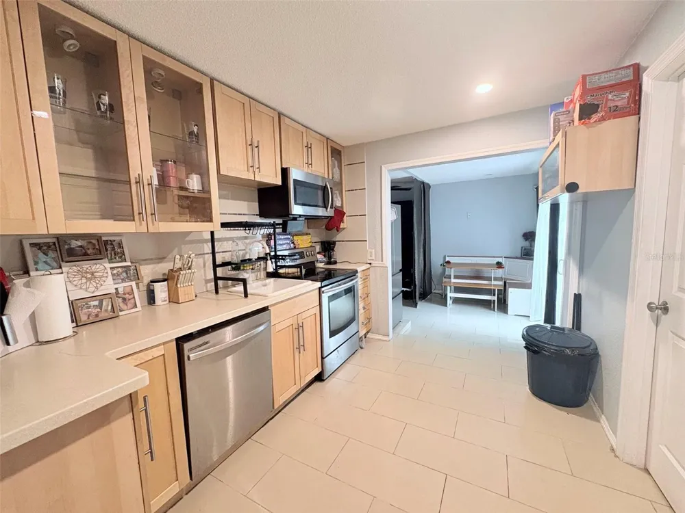7095 54TH AVENUE St Petersburg, FL 33709
