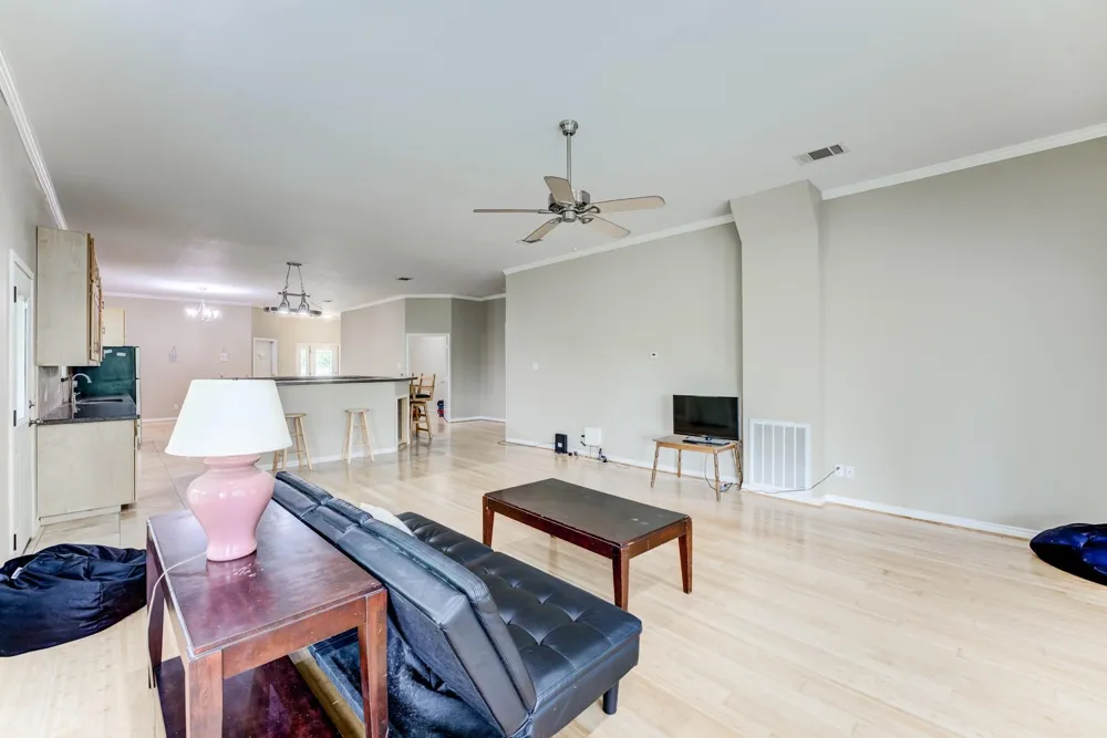131 Canary Lane Coldspring, TX 77331