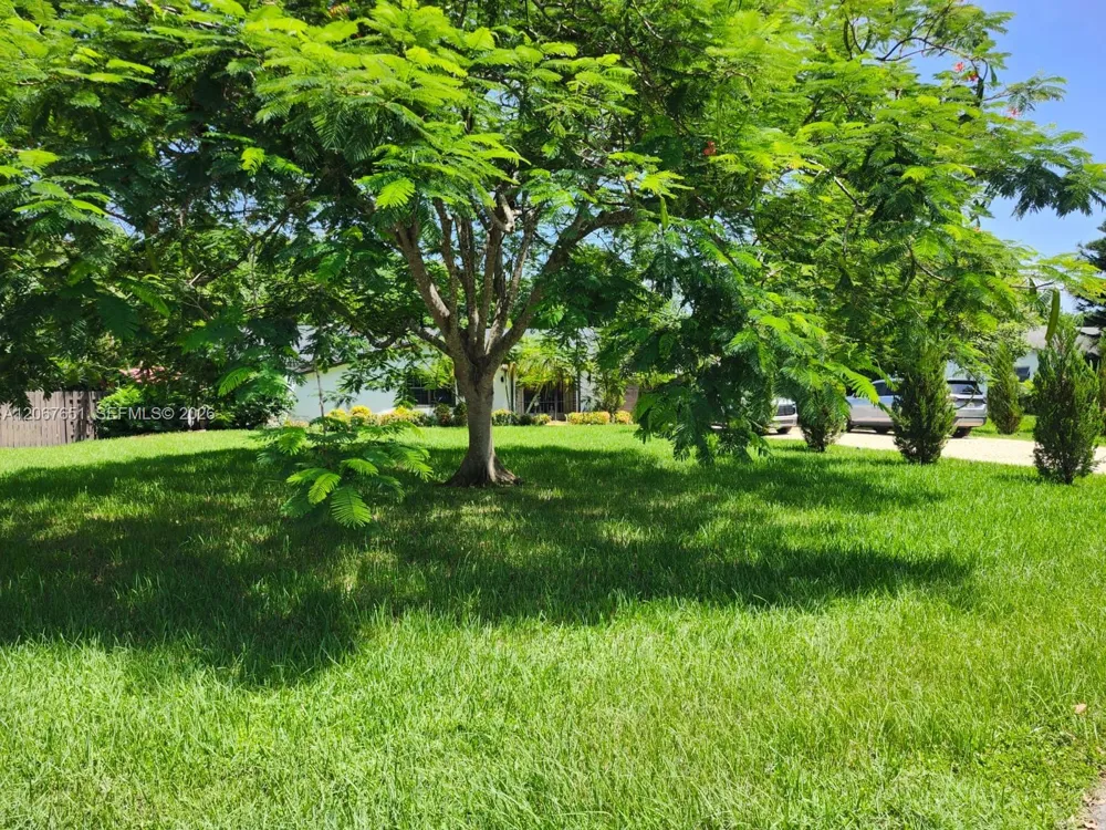 18611 SW 61st Ct Southwest Ranches, FL 33332