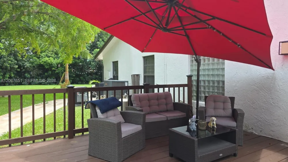 18611 SW 61st Ct Southwest Ranches, FL 33332