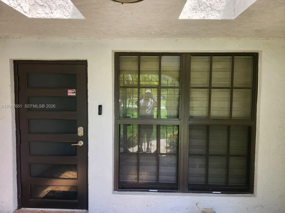 18611 SW 61st Ct Southwest Ranches, FL 33332