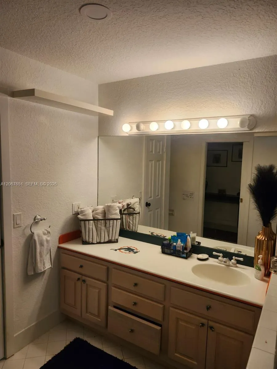 18611 SW 61st Ct Southwest Ranches, FL 33332