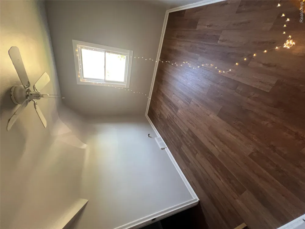 16861 Glastonbury Road Detroit City, MI 48219