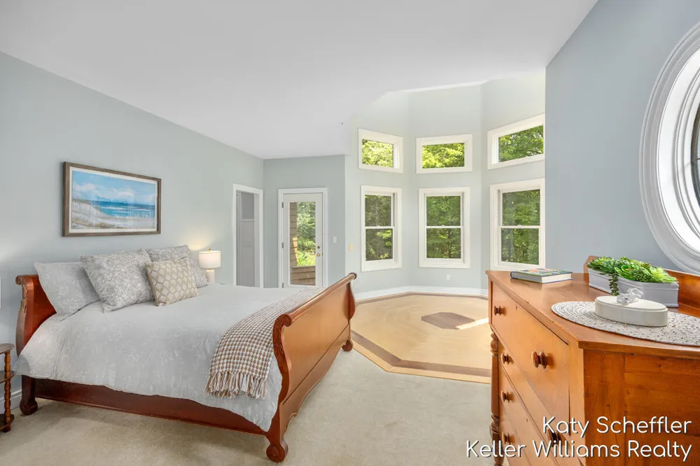 6157 Egypt Forest Road NE Cannon Township, MI 49341