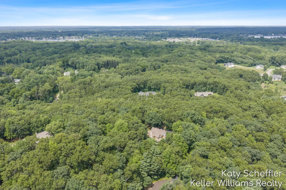 6157 Egypt Forest Road NE Cannon Township, MI 49341