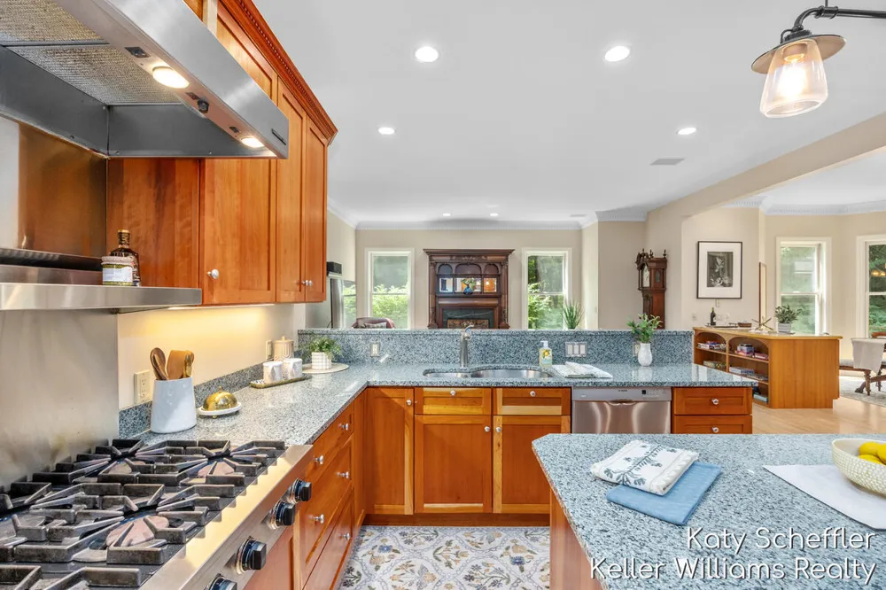 6157 Egypt Forest Road NE Cannon Township, MI 49341