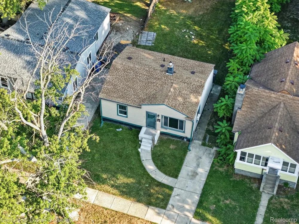 25906 Lehigh Street Inkster City, MI 48141